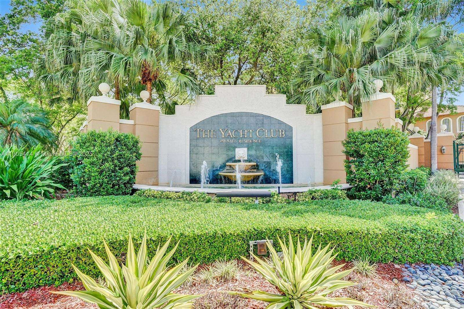 The Yacht Club At Aventura at 19877 Country Club Dr, Aventura, FL 33180 - For Sale photo 38