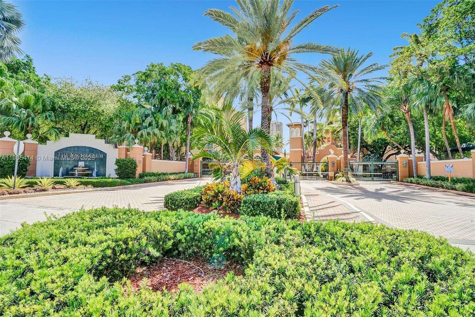 The Yacht Club At Aventura at 19877 Country Club Dr, Aventura, FL 33180 - For Sale photo 39