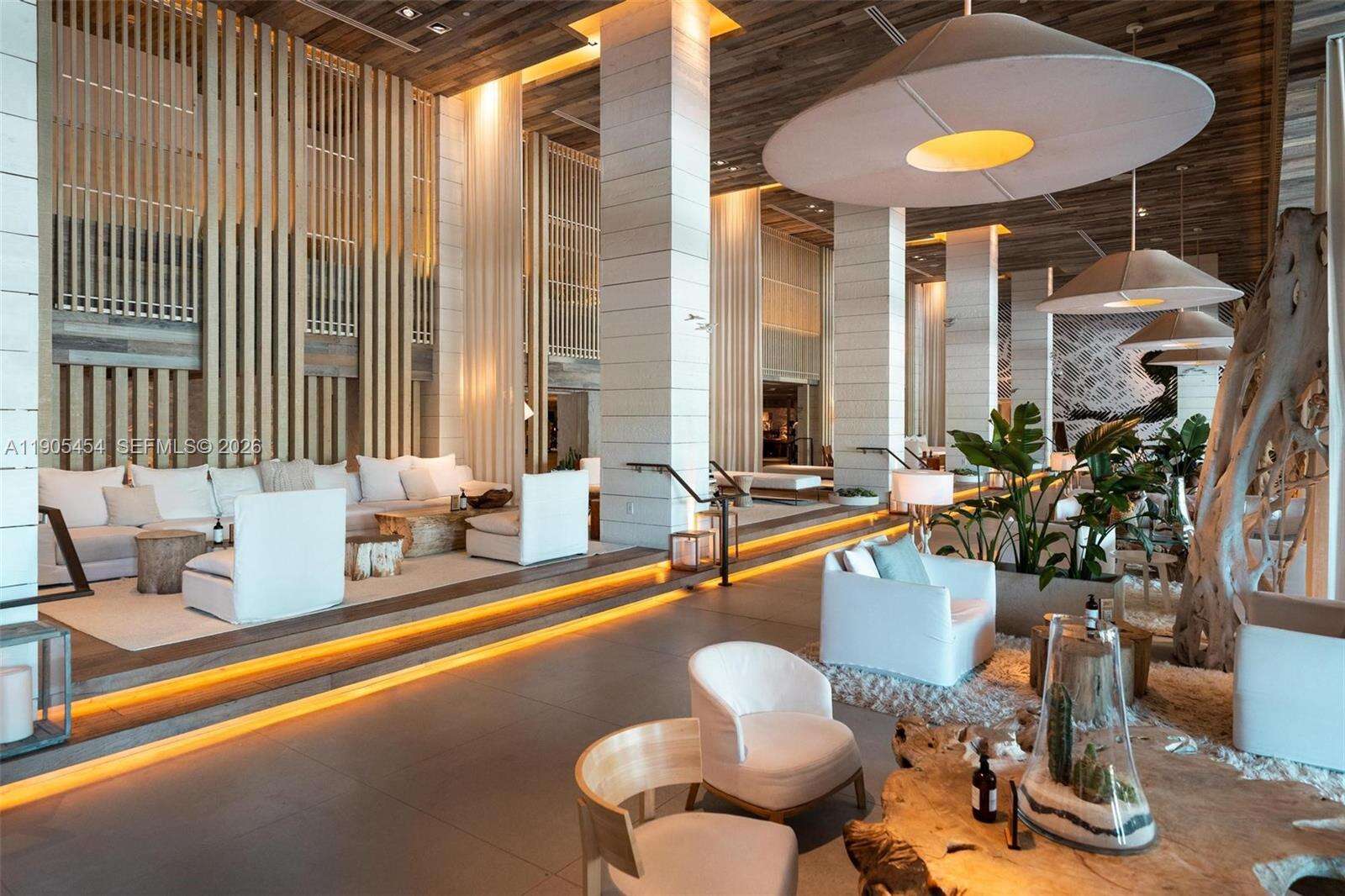 RONEY PALACE - 2301 Collins Ave, Miami Beach, FL 33139 | Picture 39