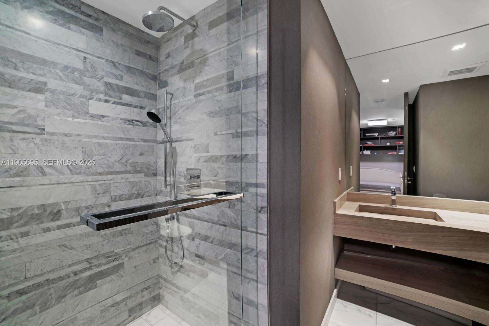 OCEANA BAL HARBOUR - 10201 Collins Ave, Bal Harbour, FL 33154 | Picture 14