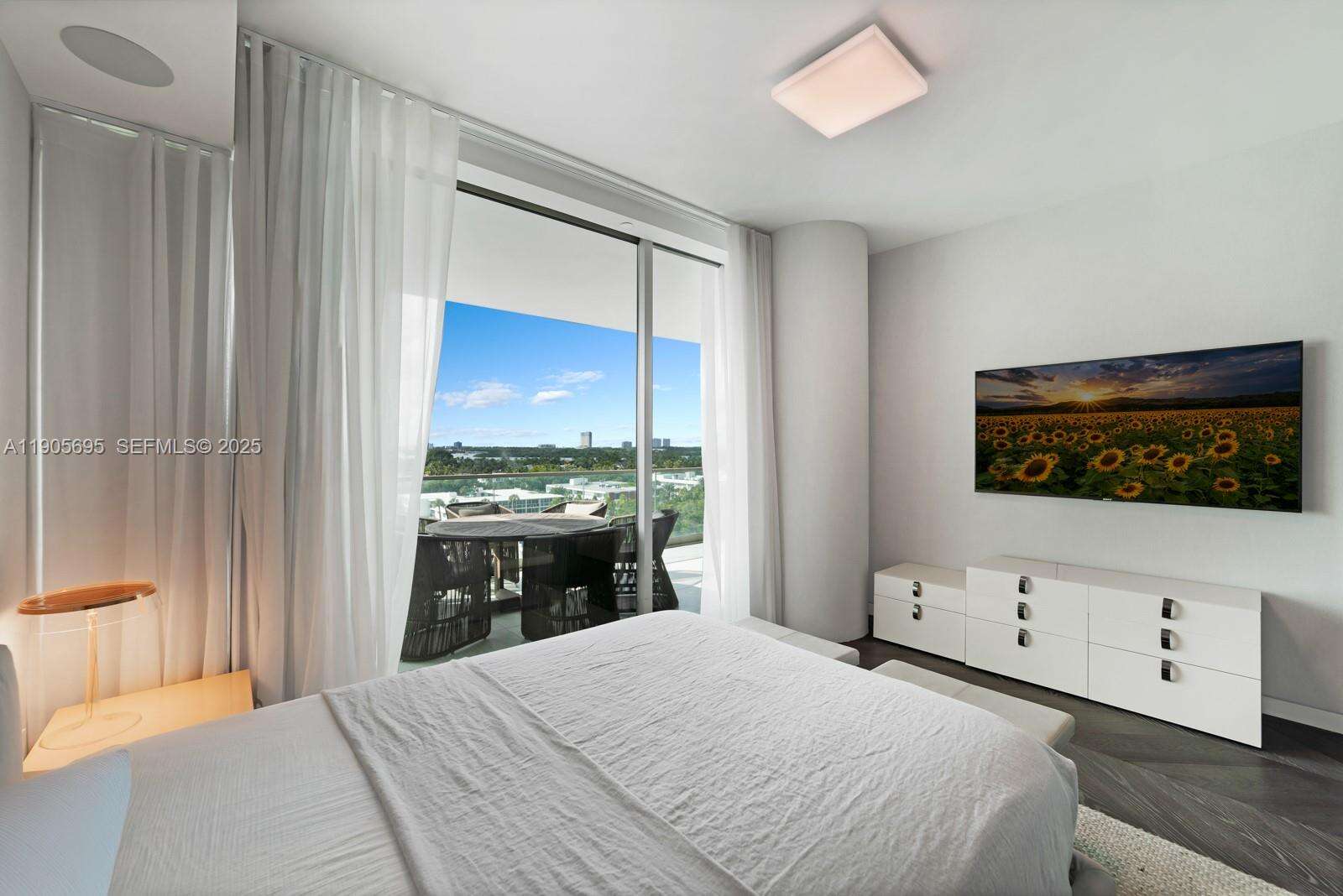 OCEANA BAL HARBOUR - 10201 Collins Ave, Bal Harbour, FL 33154 | Picture 21