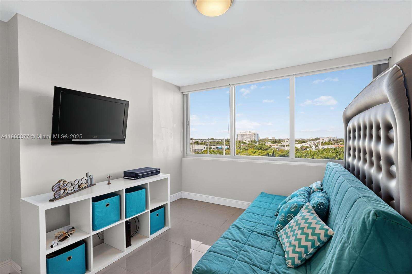 Burleigh House at 7135 Collins Ave, Miami Beach, FL 33141 - For Sale photo 20