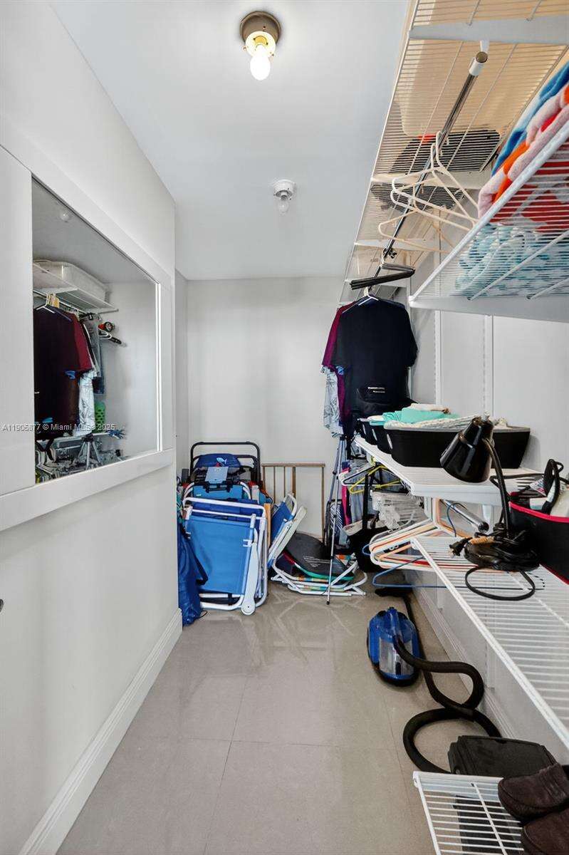 Burleigh House at 7135 Collins Ave, Miami Beach, FL 33141 - For Sale photo 28