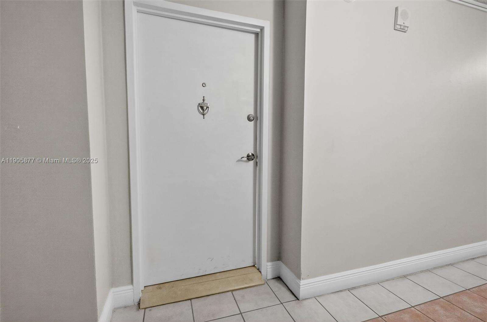 Burleigh House at 7135 Collins Ave, Miami Beach, FL 33141 - For Sale photo 4