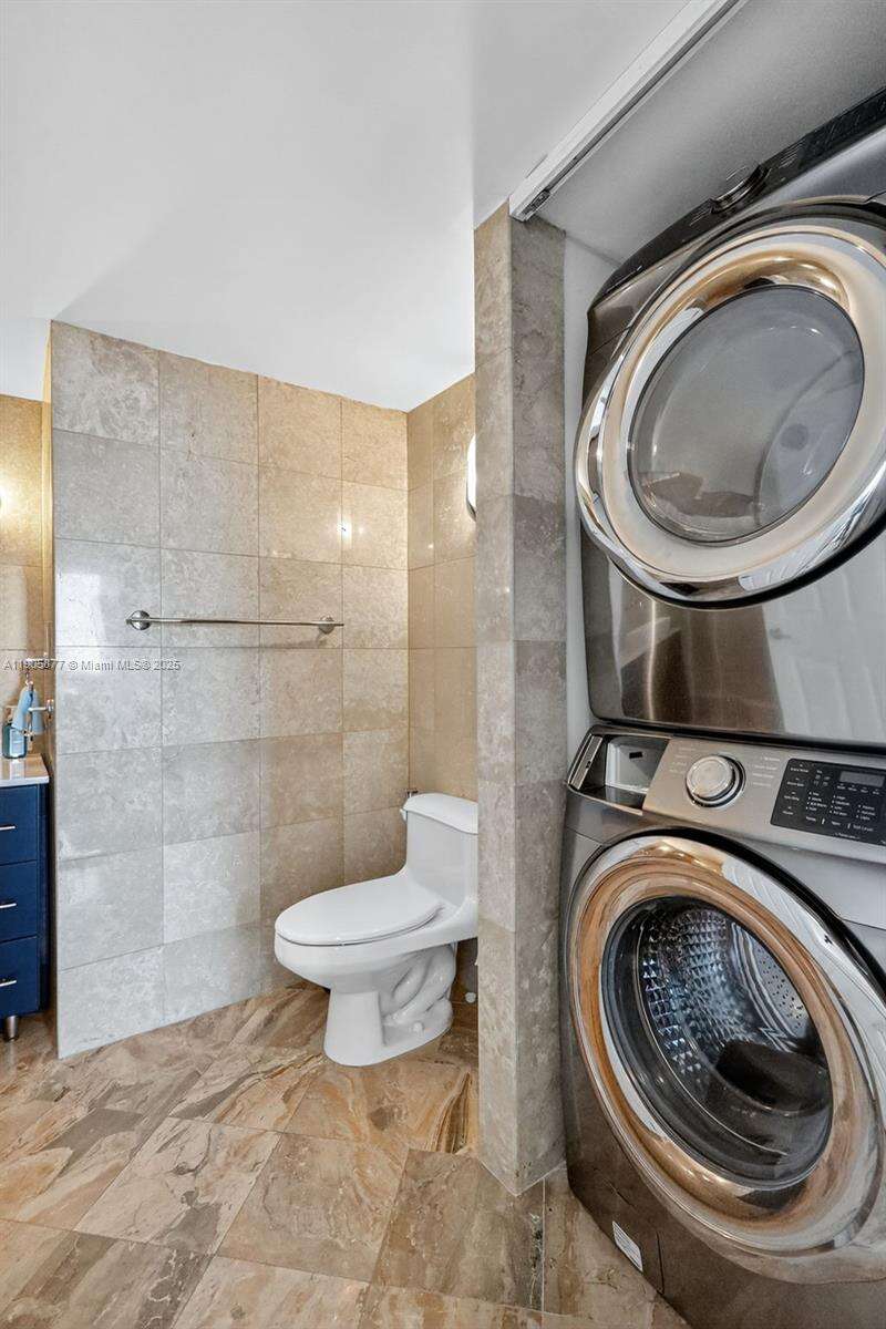 Burleigh House at 7135 Collins Ave, Miami Beach, FL 33141 - For Sale photo 34