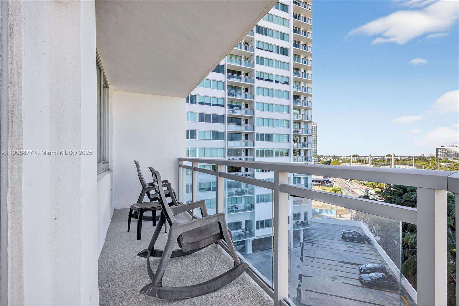 Burleigh House at 7135 Collins Ave, Miami Beach, FL 33141 - For Sale photo 40