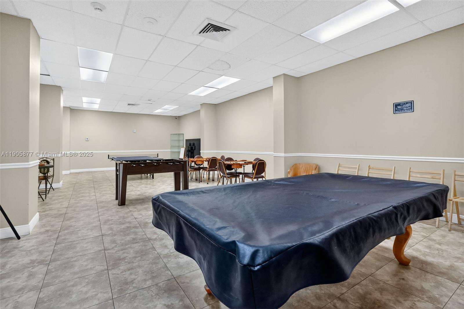 Burleigh House at 7135 Collins Ave, Miami Beach, FL 33141 - For Sale photo 50