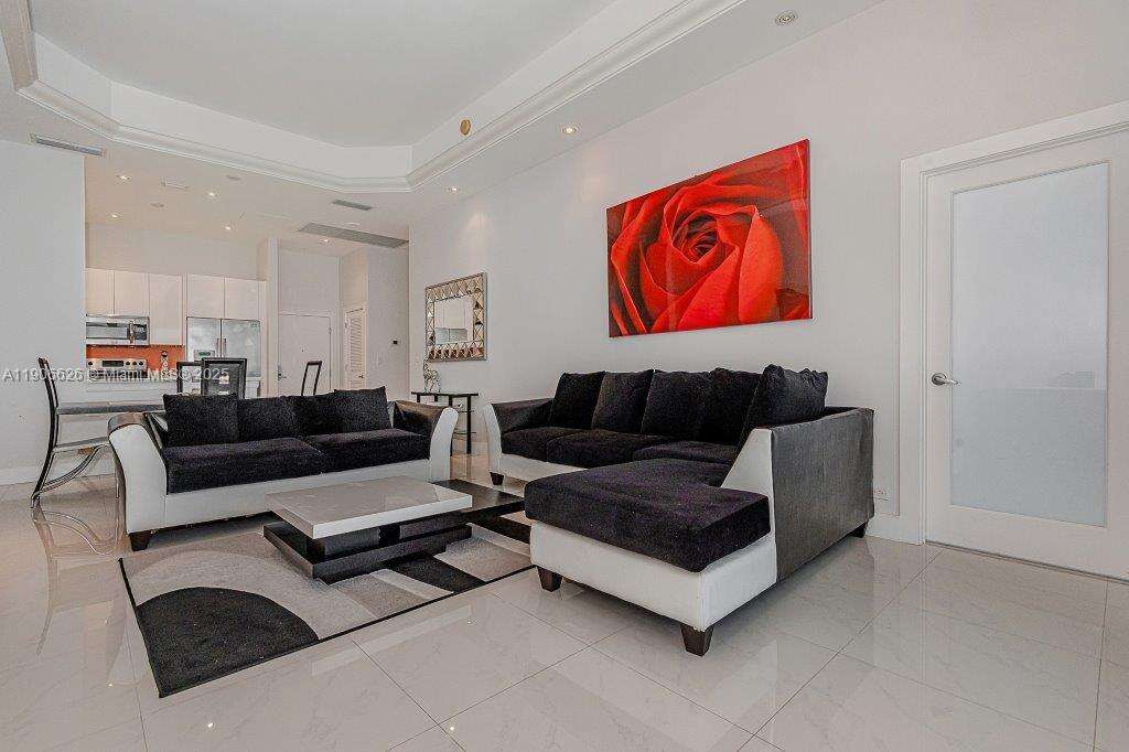 RONEY PALACE - 2301 Collins Ave, Miami Beach, FL 33139 | Picture 10