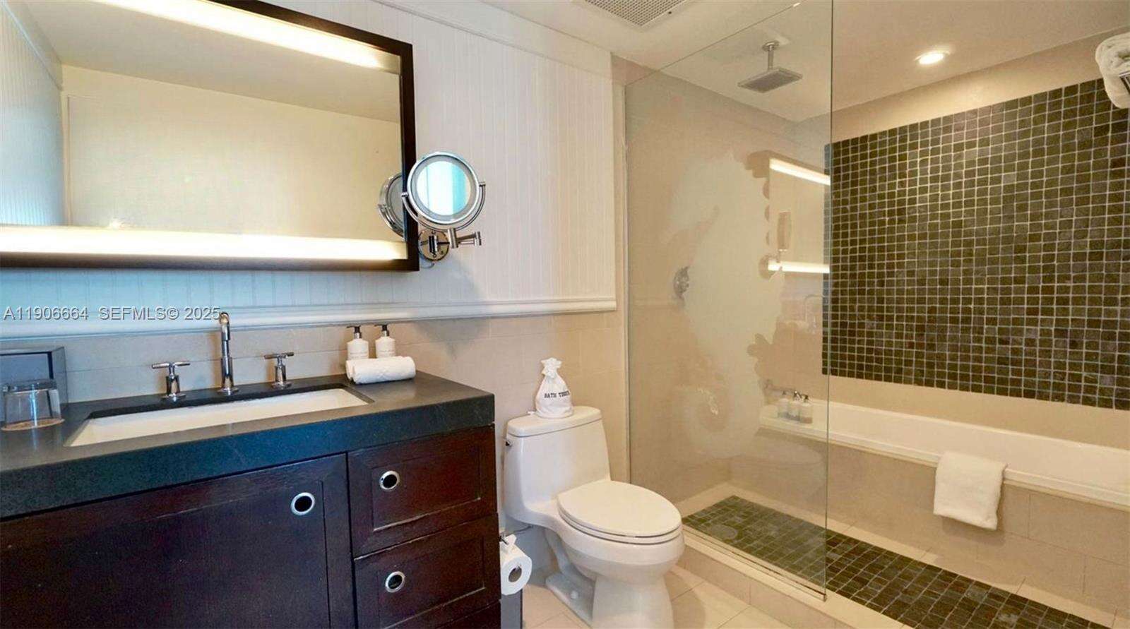 Sole at 17315 Collins Ave, Sunny Isles Beach, FL 33160 - For Sale photo 13