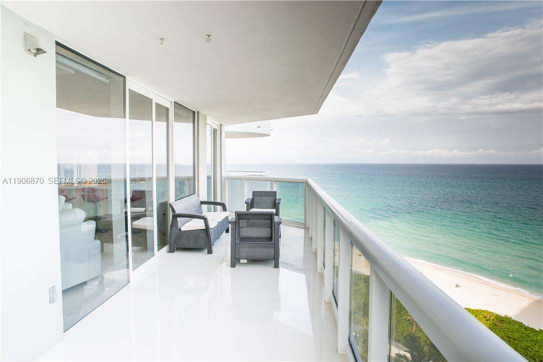 LA GORCE PALACE - 6301 Collins Ave, Miami Beach, FL 33141 | Picture 1