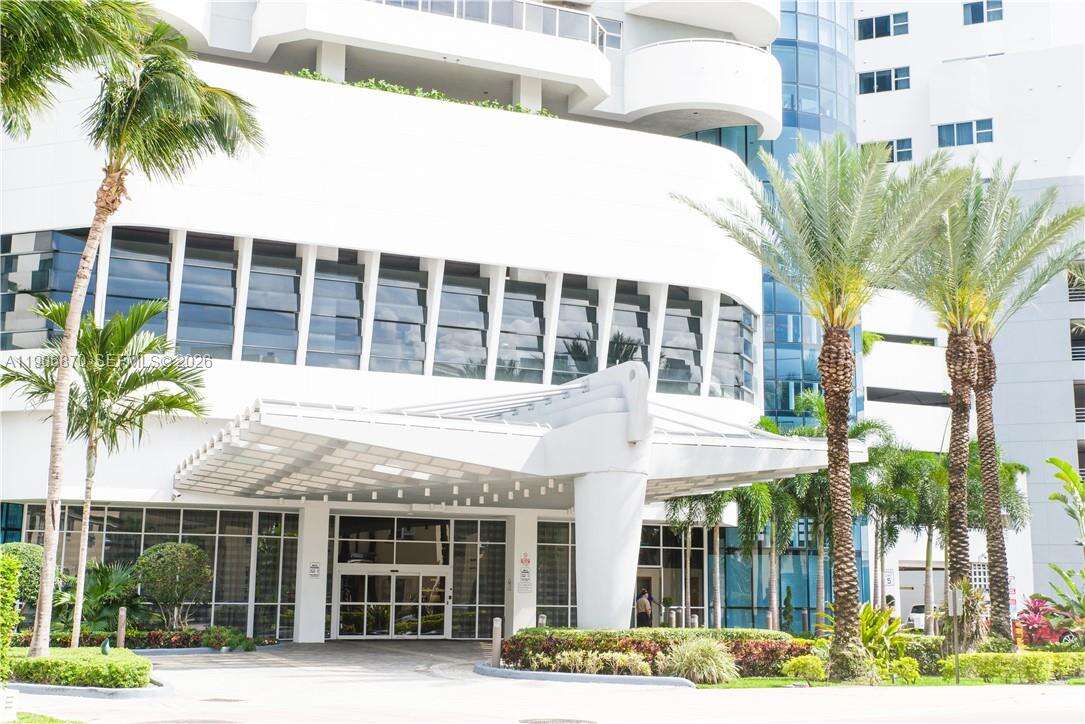 LA GORCE PALACE - 6301 Collins Ave, Miami Beach, FL 33141 | Picture 30