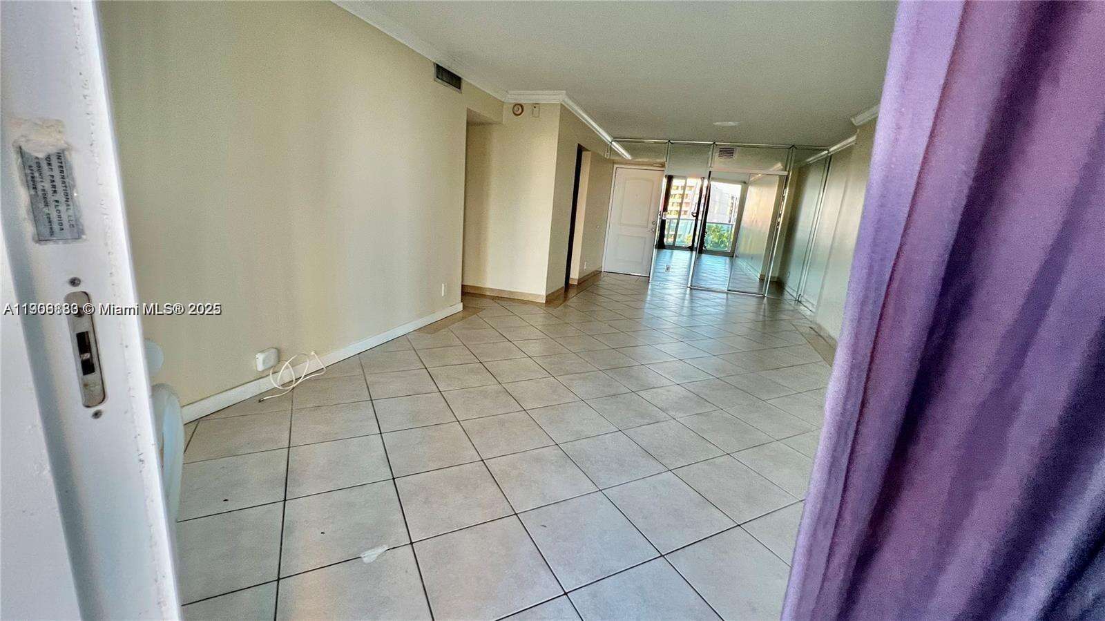 Arlen House at 100 Bayview Dr, Sunny Isles Beach, FL 33160 - For Sale photo 3