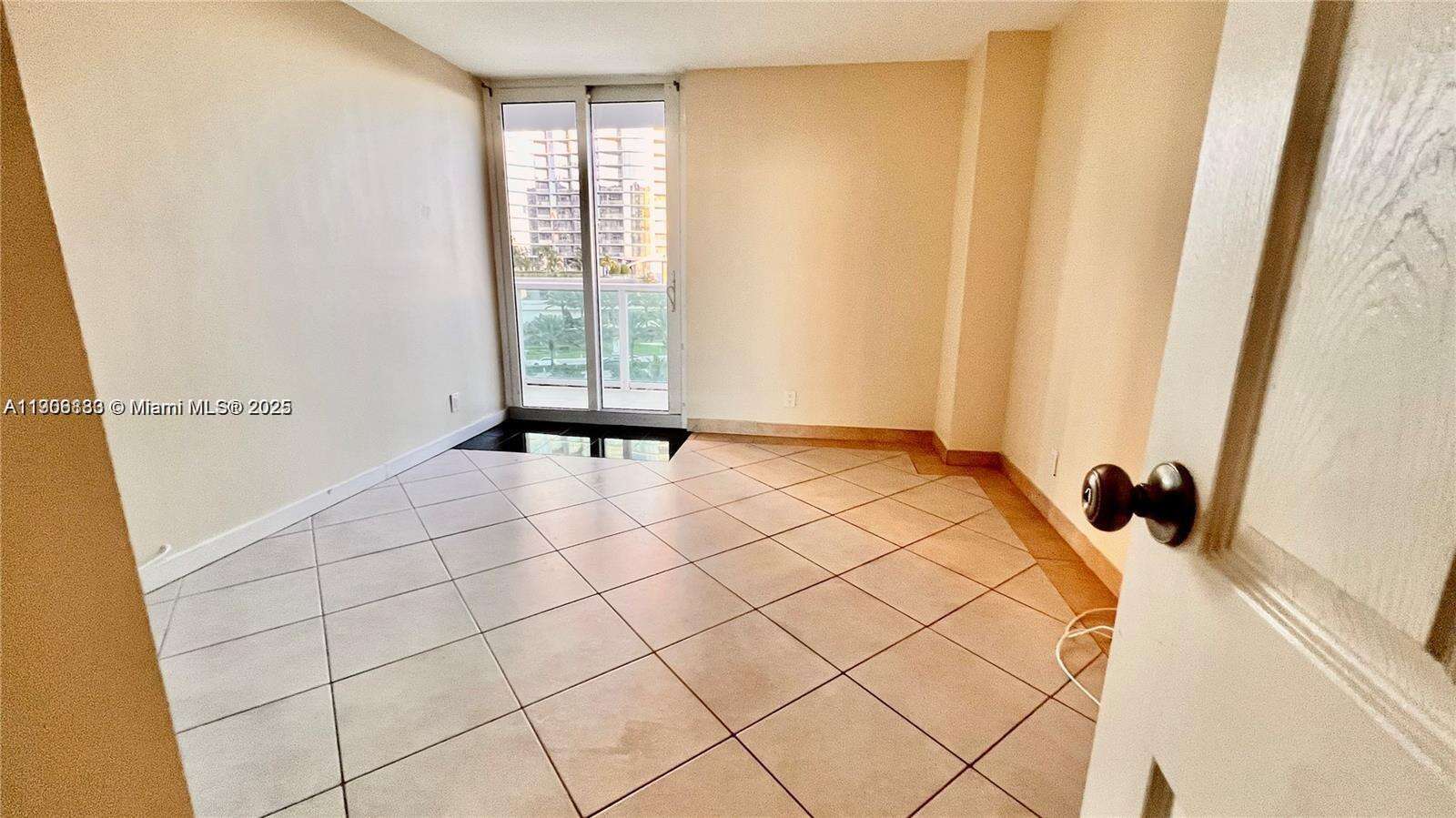 Arlen House at 100 Bayview Dr, Sunny Isles Beach, FL 33160 - For Sale photo 5