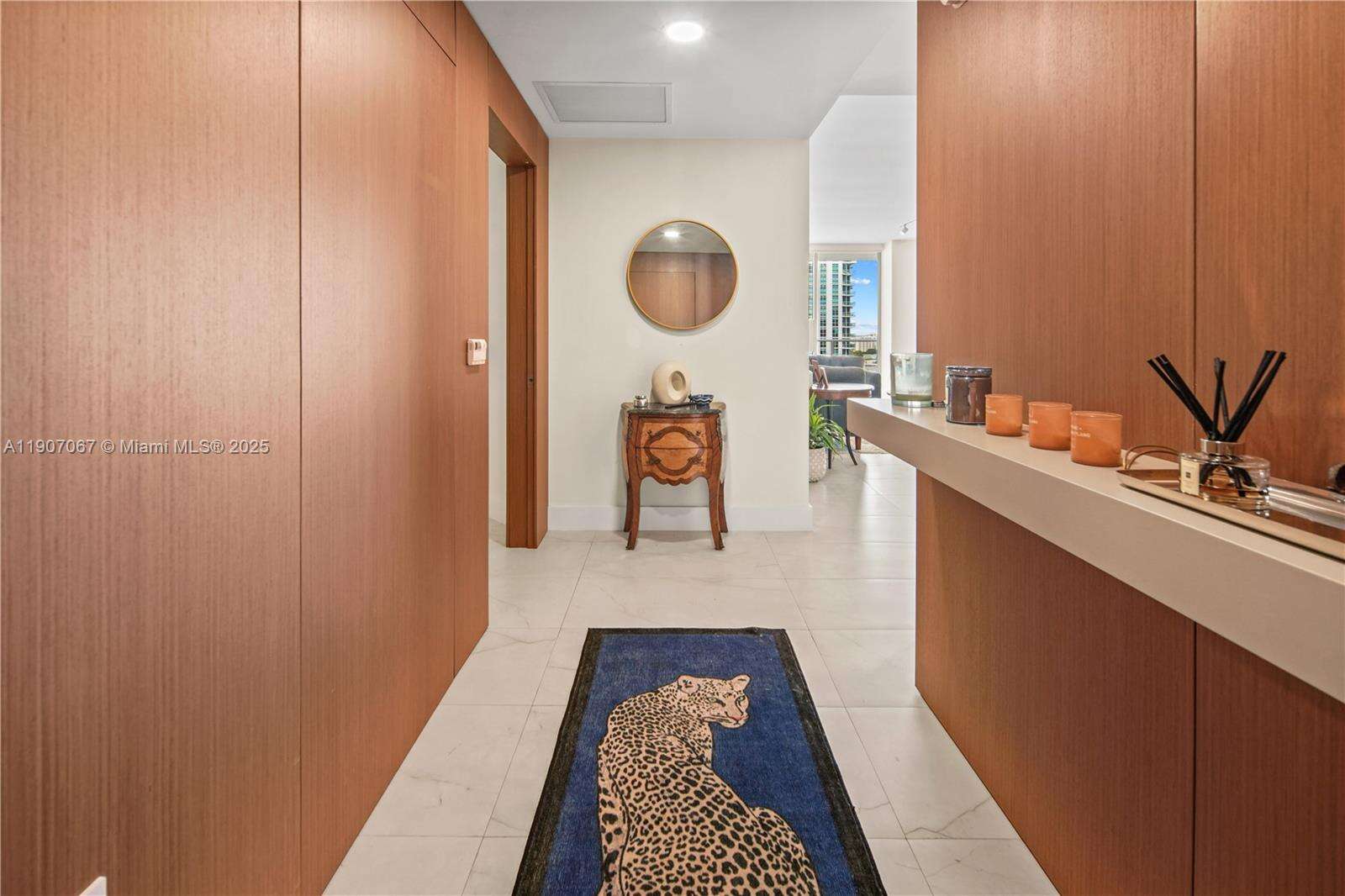 MARINA PALMS RESIDENCES SOUTH - 17111 Biscayne Blvd, North Miami Beach, FL 33160 | Picture 3