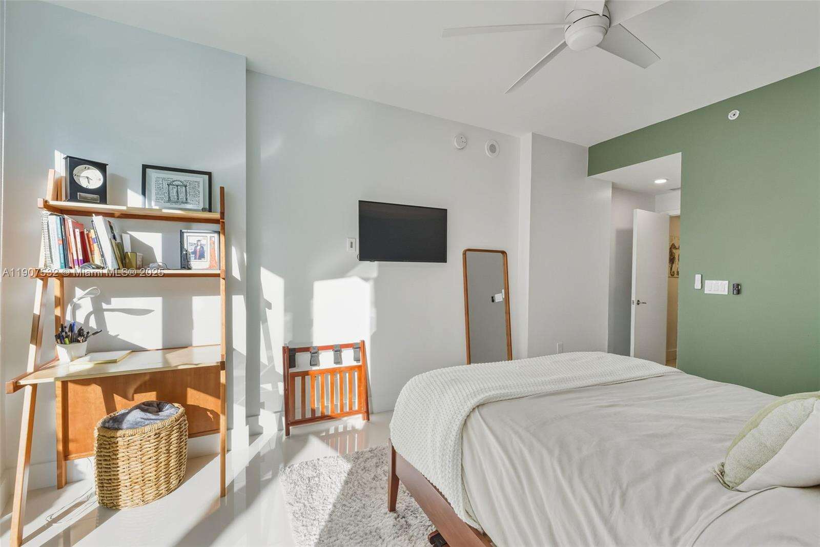 Paramount Bay at 2020 Bayshore, Miami, FL 33137 - For Sale photo 17