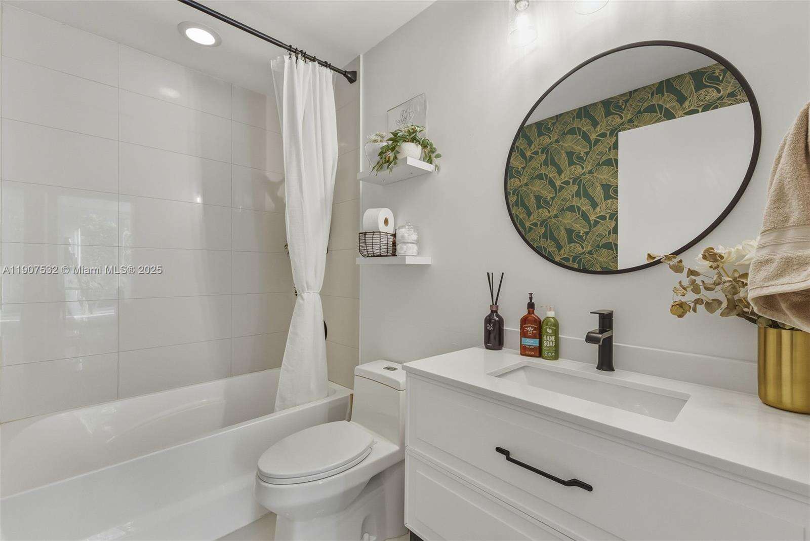 Paramount Bay at 2020 Bayshore, Miami, FL 33137 - For Sale photo 18