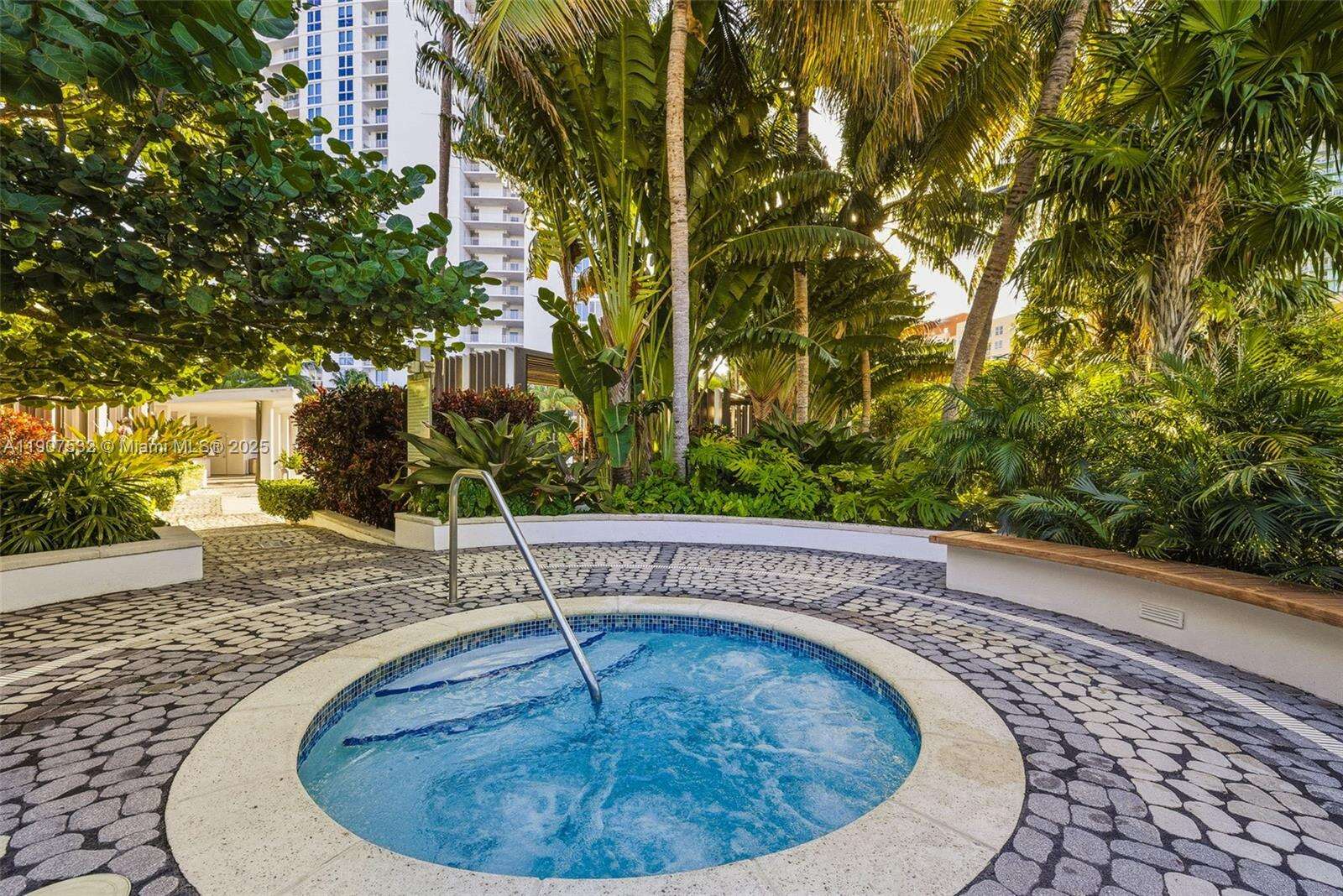 Paramount Bay at 2020 Bayshore, Miami, FL 33137 - For Sale photo 36