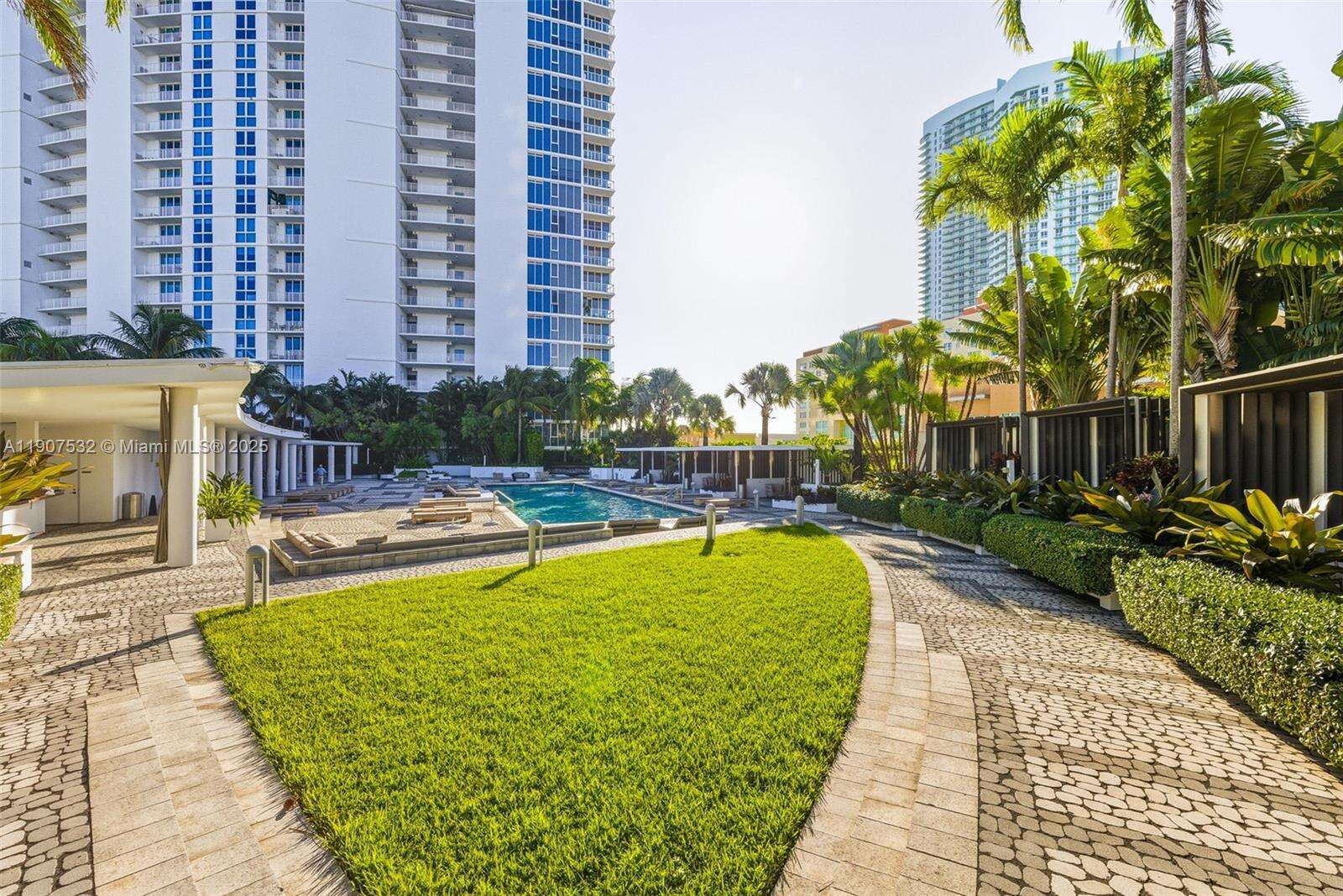 Paramount Bay at 2020 Bayshore, Miami, FL 33137 - For Sale photo 37