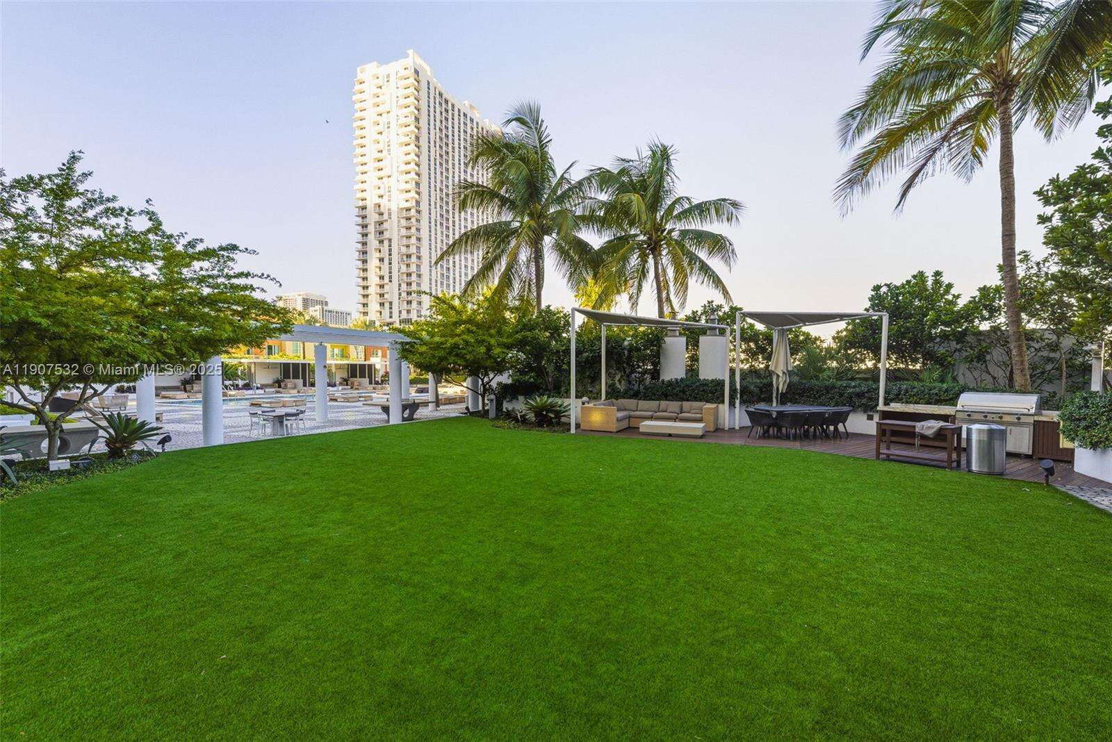 Paramount Bay at 2020 Bayshore, Miami, FL 33137 - For Sale photo 39