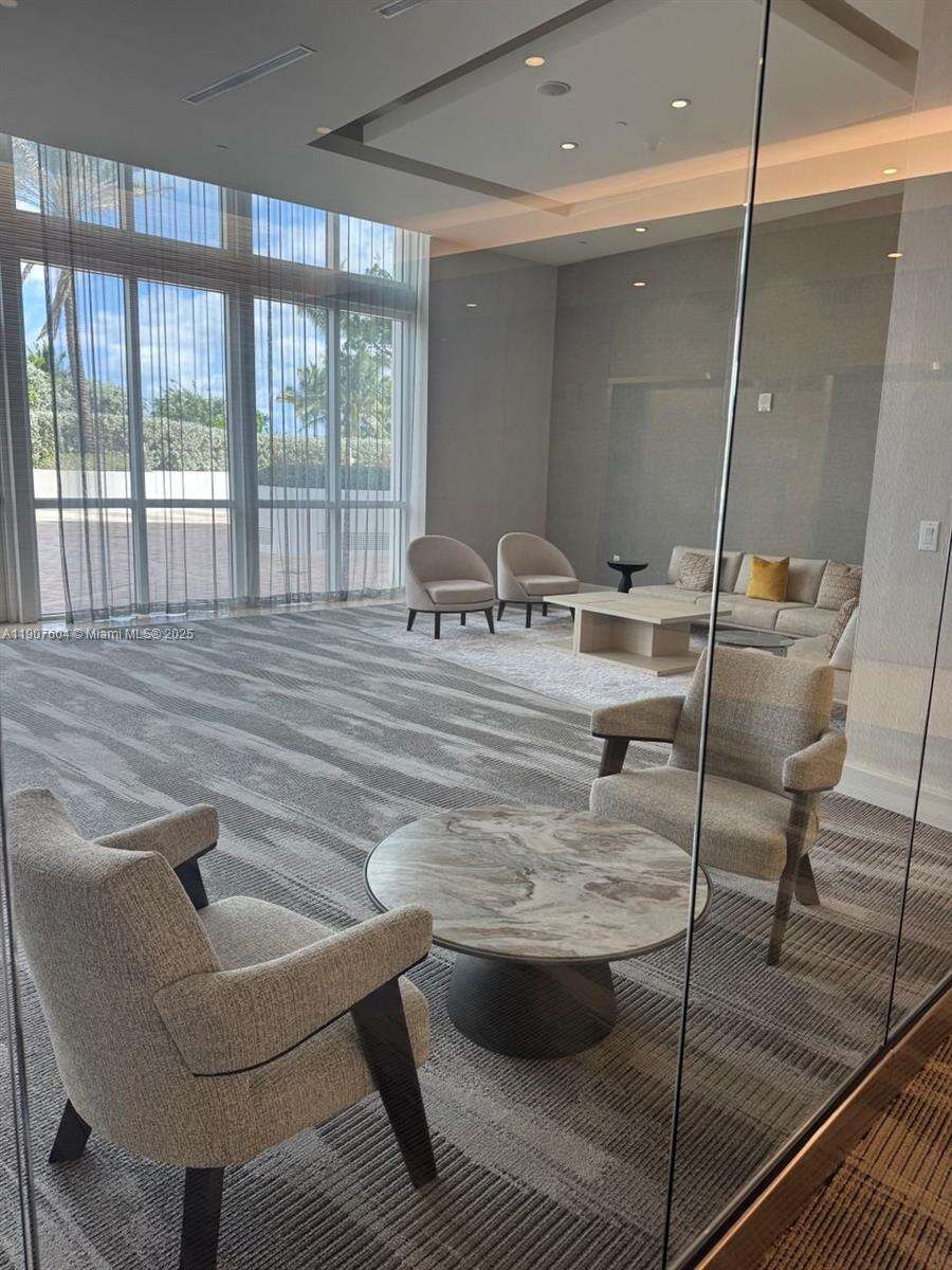 Trump Royale at 18201 Collins Ave, Sunny Isles Beach, FL 33160 - For Sale photo 26