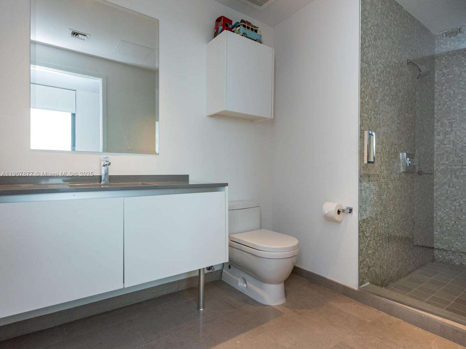 REACH - 68 6 St, Miami, FL 33131 | Picture 14