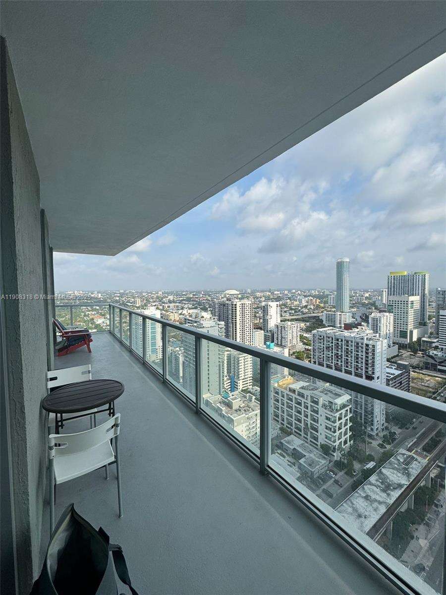 Axis On Brickell at 79 12th St, Miami, FL 33130 - For Sale photo 20