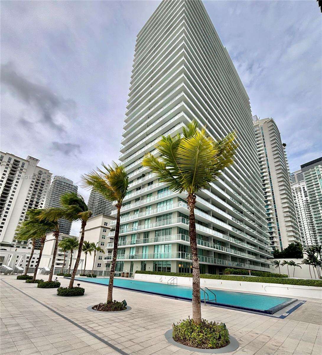Axis On Brickell at 79 12th St, Miami, FL 33130 - For Sale photo 27