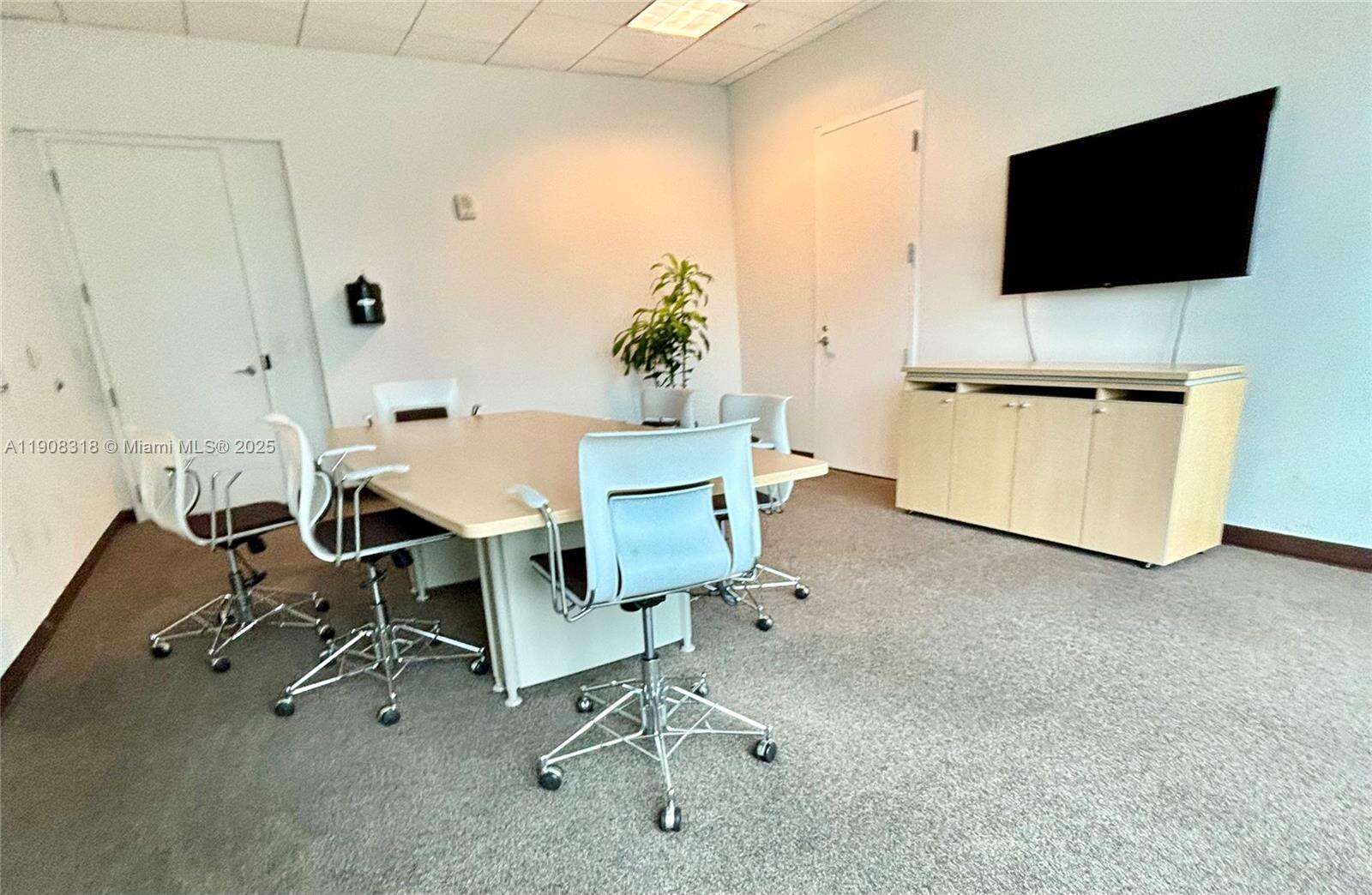 Axis On Brickell at 79 12th St, Miami, FL 33130 - For Sale photo 29