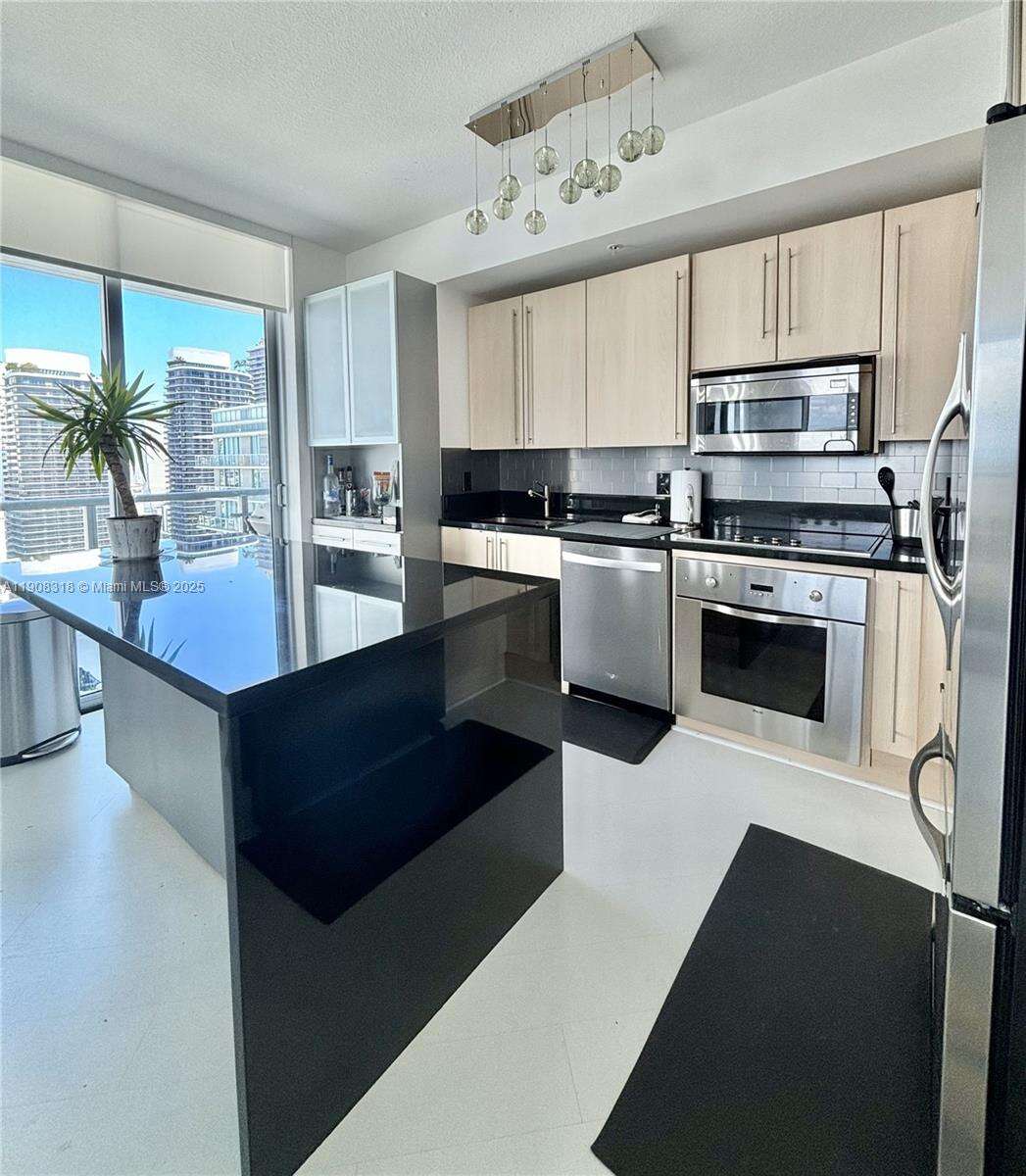 Axis On Brickell at 79 12th St, Miami, FL 33130 - For Sale photo 7