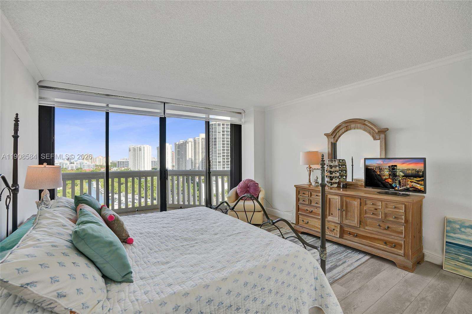 2000 Williams Island at 2000 Island Blvd, Aventura, FL 33160 - For Sale photo 19