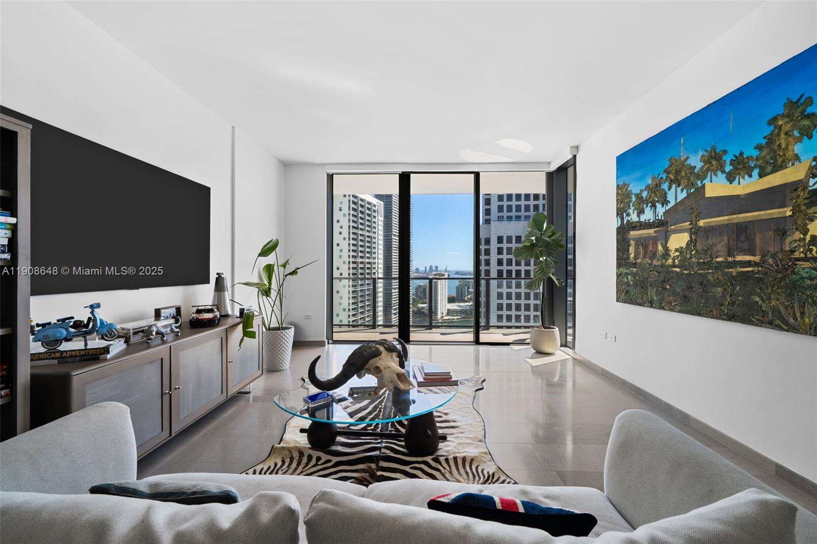 Reach Brickell at 68 6 St, Miami, FL 33131 - For Sale photo 6