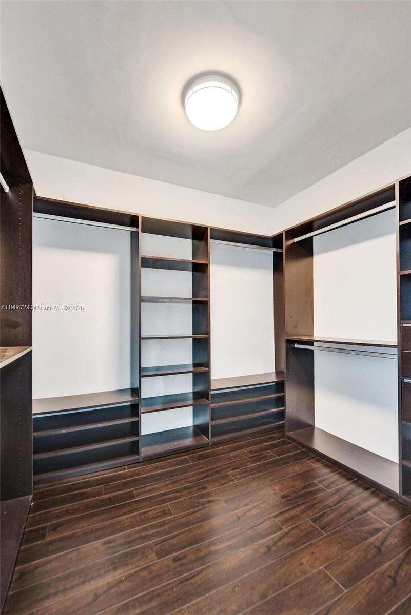 THE PENINSULA II - 3301 183 St, Aventura, FL 33160 | Picture 12