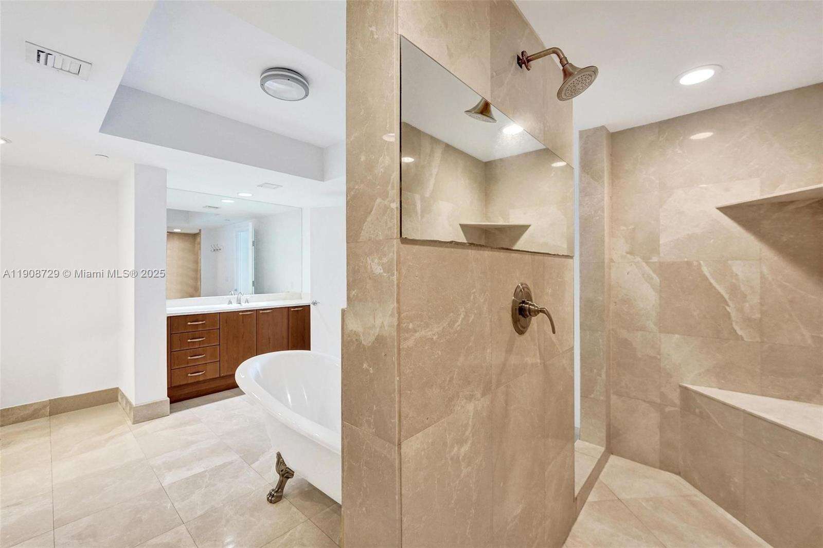 THE PENINSULA II - 3301 183 St, Aventura, FL 33160 | Picture 15