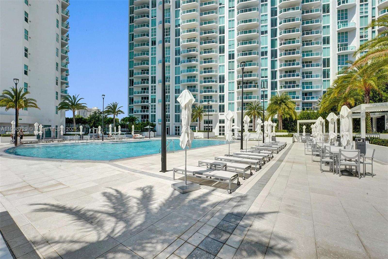 THE PENINSULA II - 3301 183 St, Aventura, FL 33160 | Picture 21