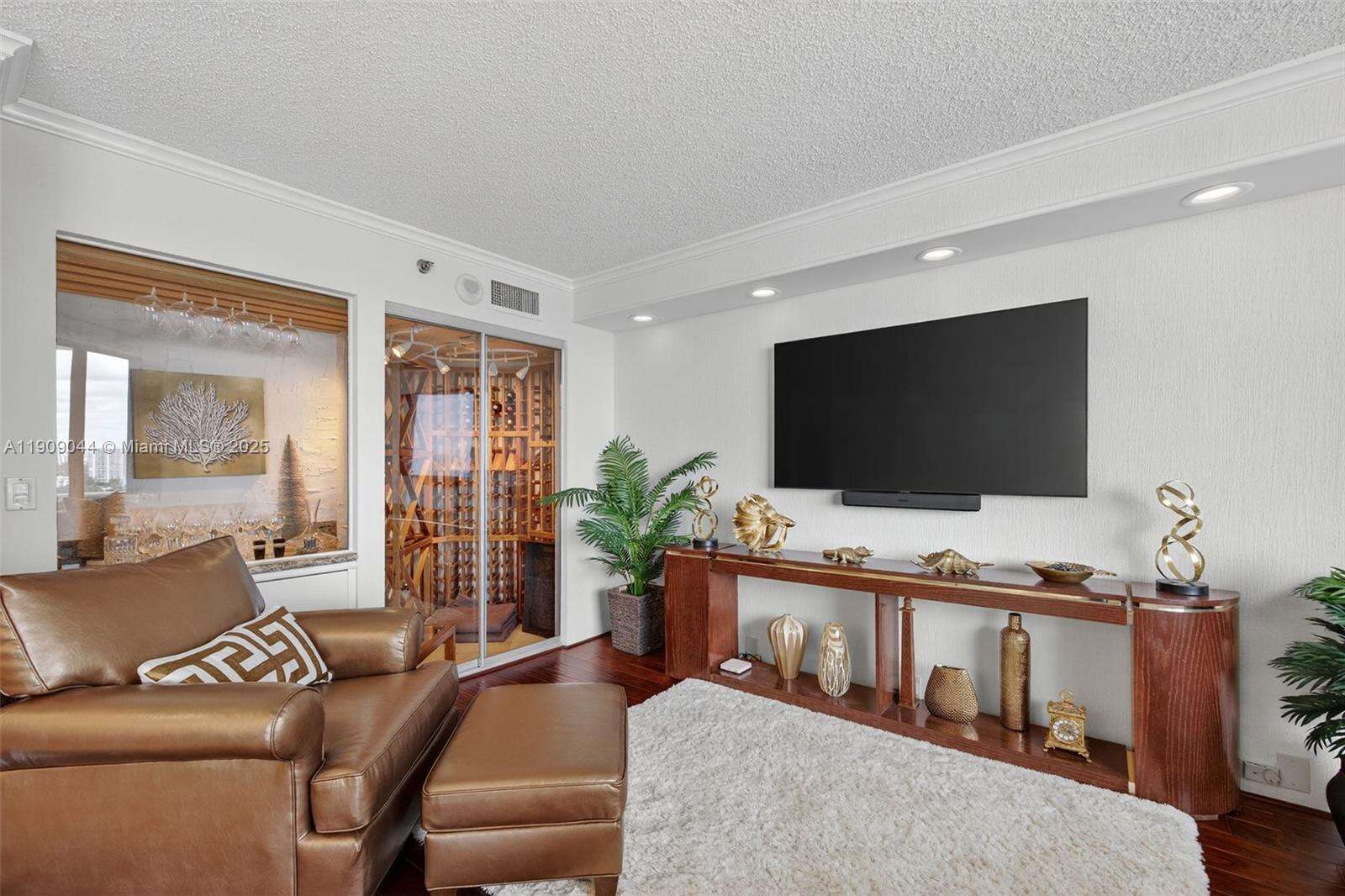 3000 Williams Island at 3000 Island Blvd, Aventura, FL 33160 - For Sale photo 20