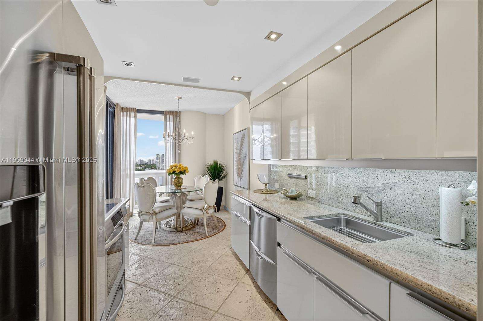 3000 Williams Island at 3000 Island Blvd, Aventura, FL 33160 - For Sale photo 29