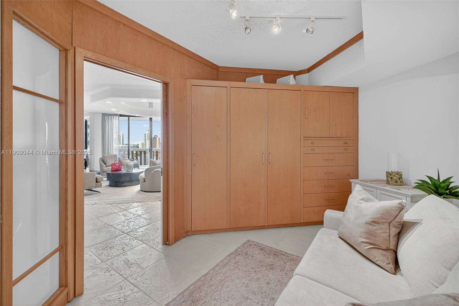 3000 Williams Island at 3000 Island Blvd, Aventura, FL 33160 - For Sale photo 49