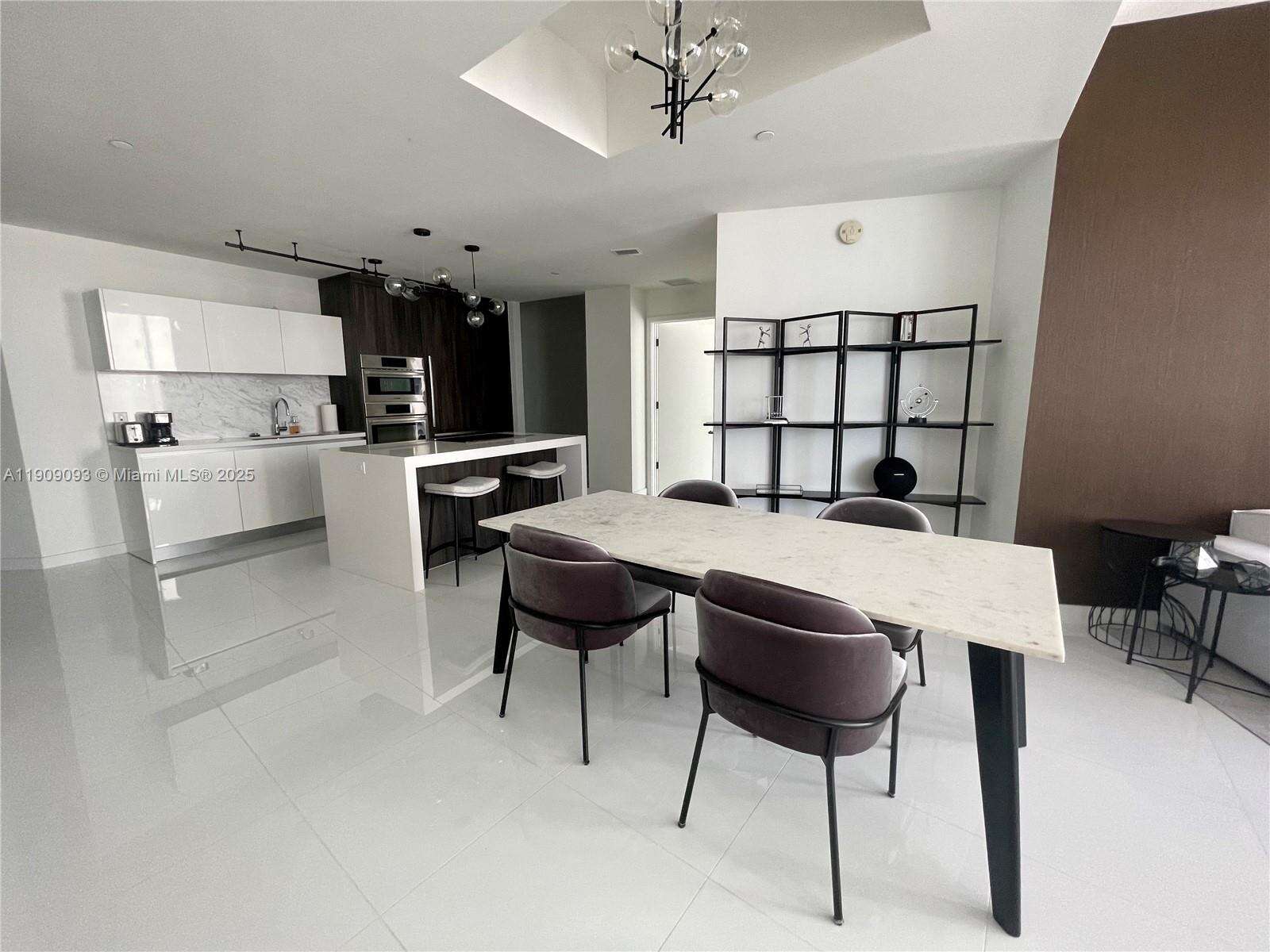 PARAMOUNT MIAMI WORLDCENTER - 851 1 Ave, Miami, FL 33132 | Picture 12