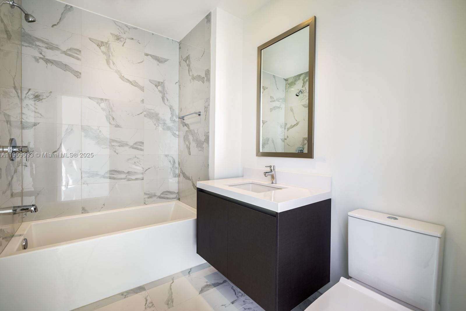 PARAMOUNT MIAMI WORLDCENTER - 851 1 Ave, Miami, FL 33132 | Picture 21