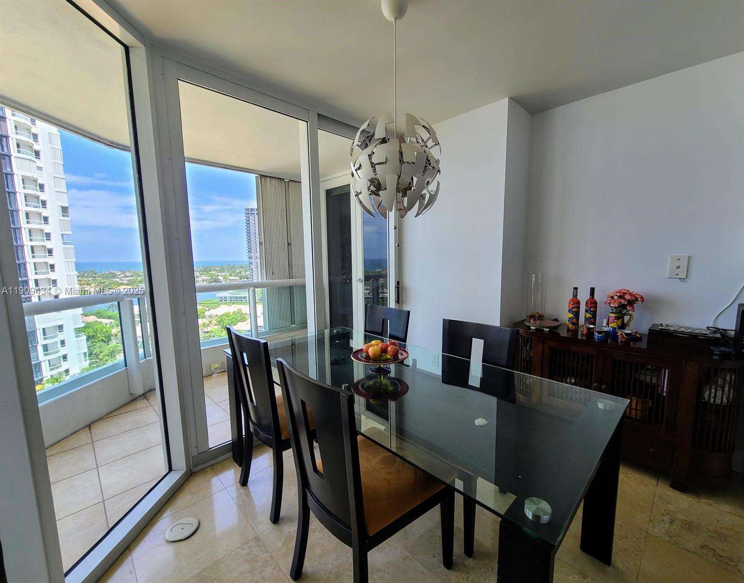 South Tower At The Point at 21055 Yacht Club Dr, Aventura, FL 33180 - For Sale photo 14