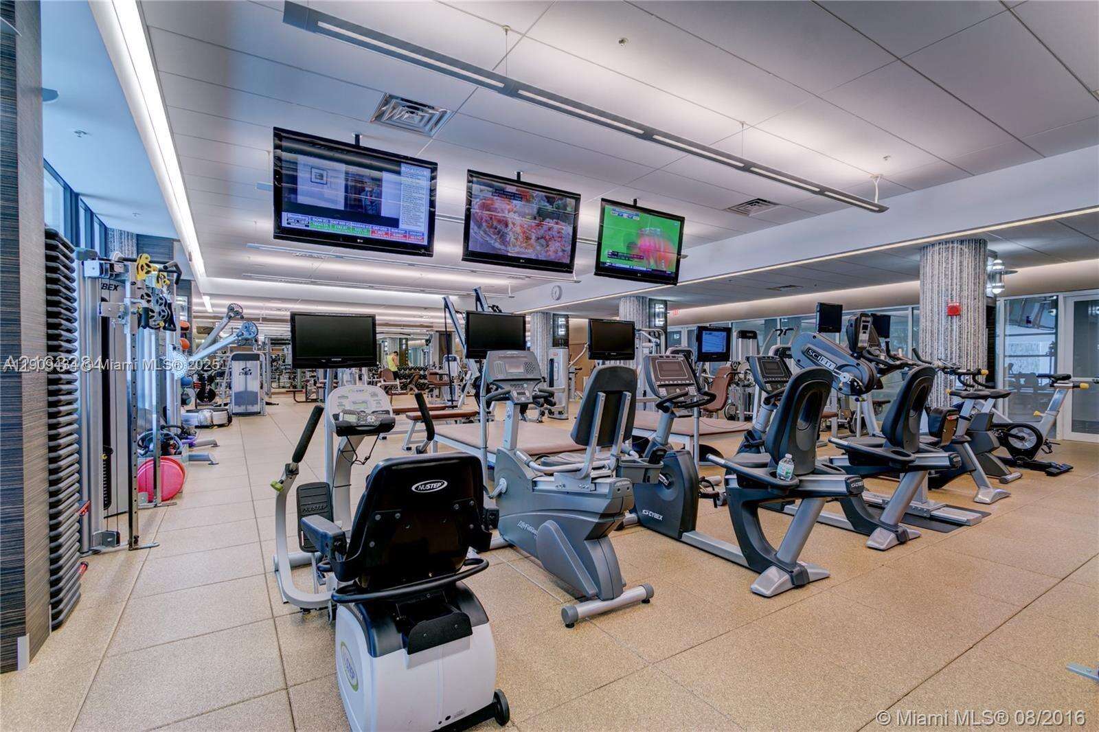 South Tower At The Point at 21055 Yacht Club Dr, Aventura, FL 33180 - For Sale photo 27