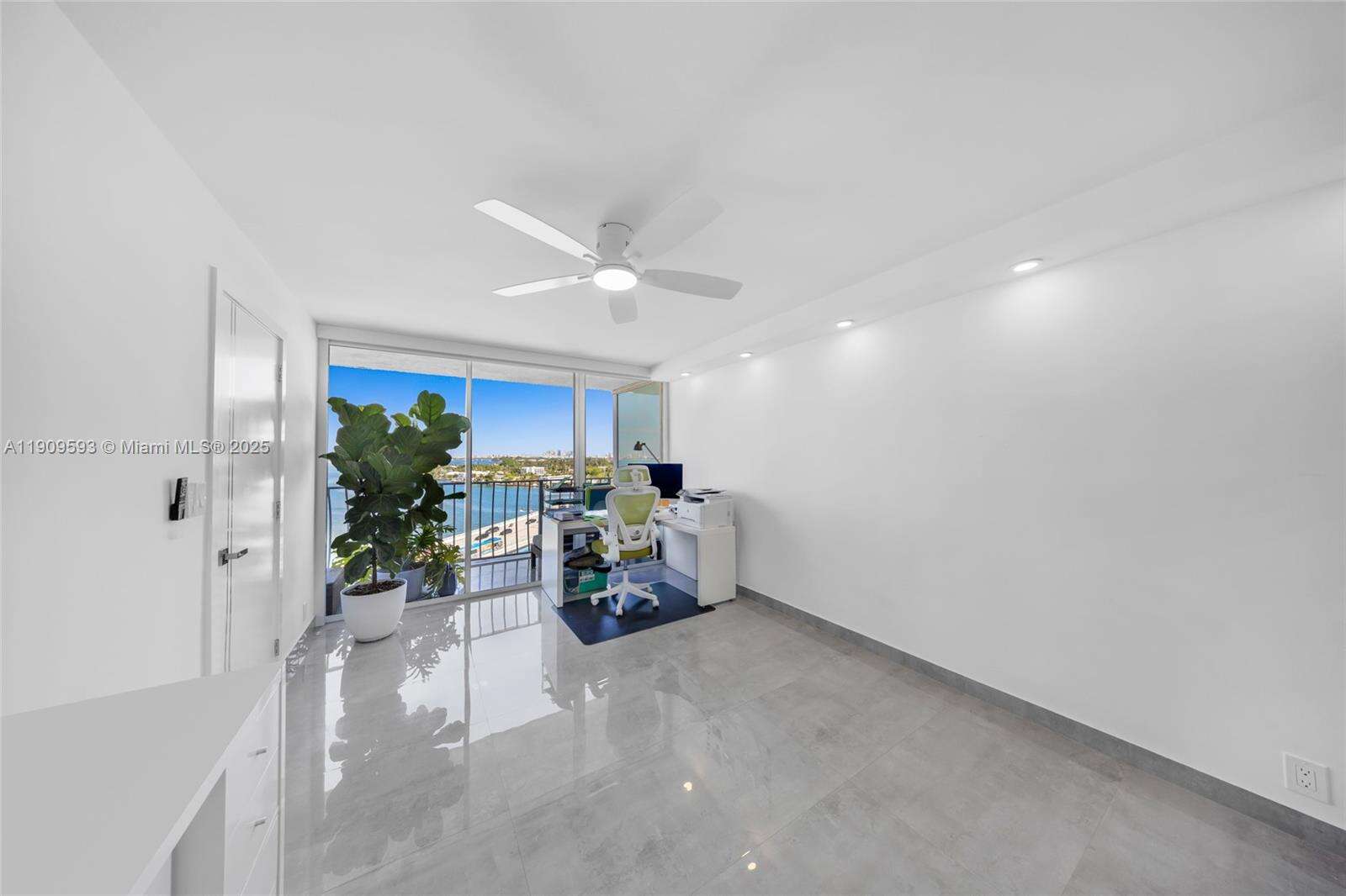 Grandview Palace at 7601 Treasure Dr, North Bay Village, FL 33141 - For Sale photo 17
