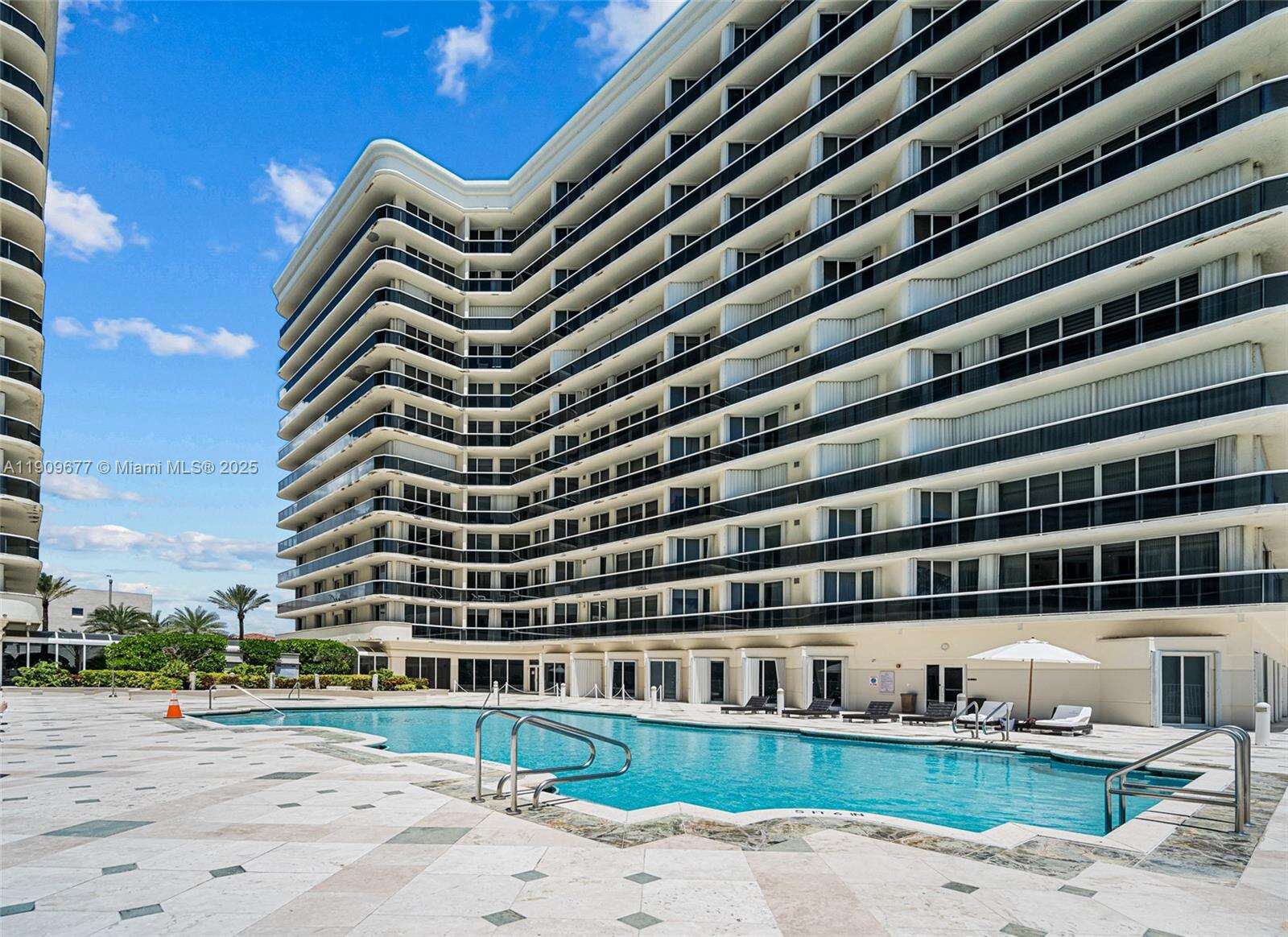 Solimar at 9559 Collins Ave, Surfside, FL 33154 - For Sale photo 23