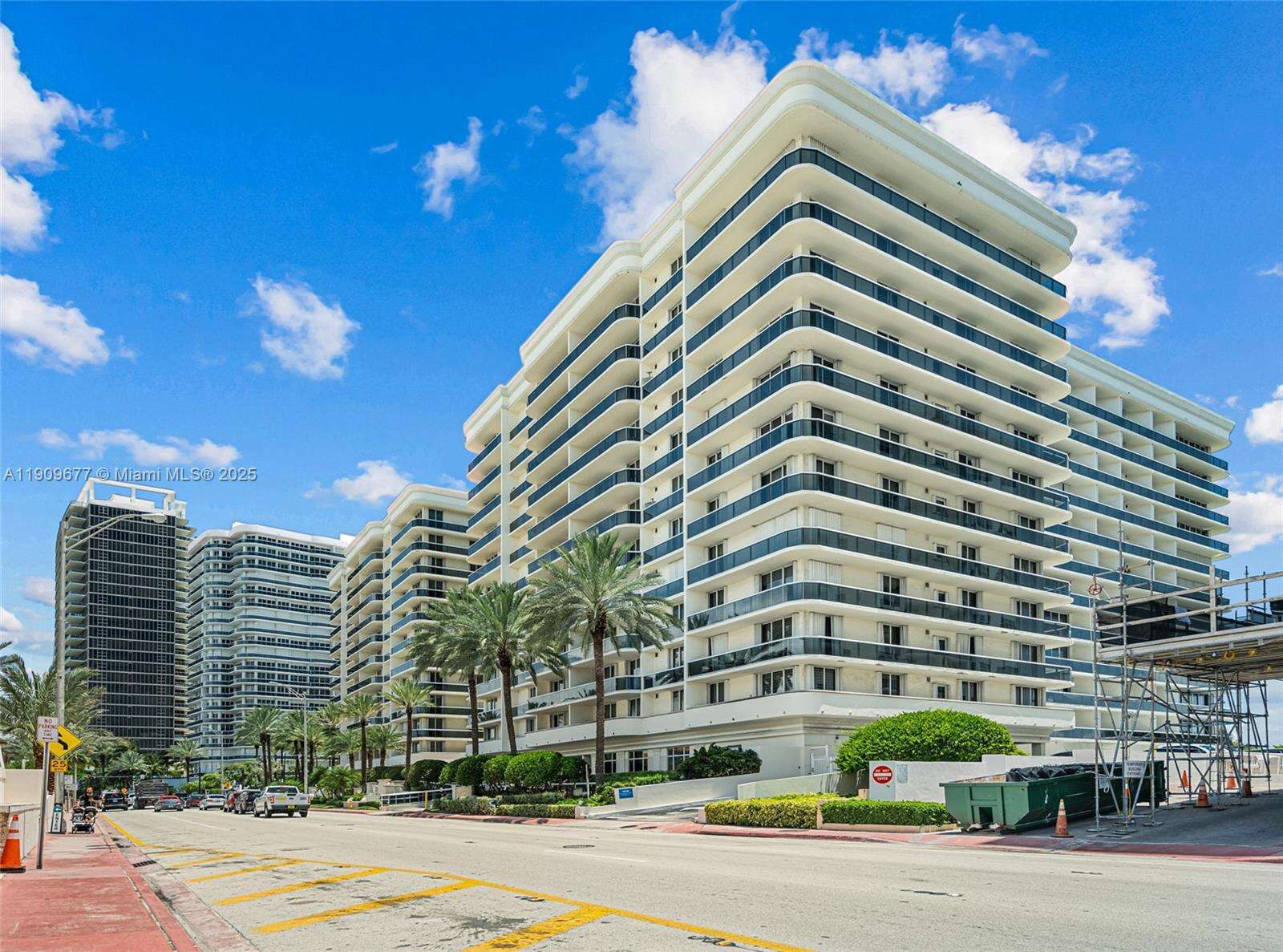 Solimar at 9559 Collins Ave, Surfside, FL 33154 - For Sale photo 27