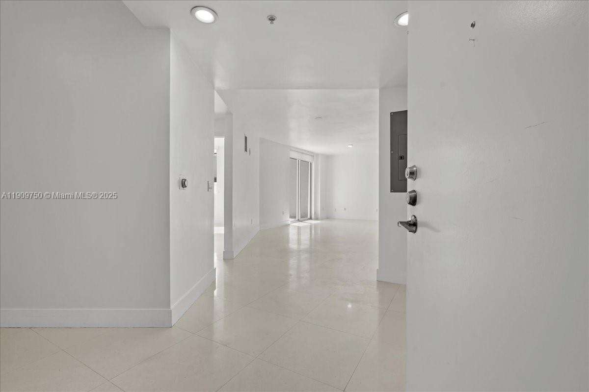 3030 Aventura at 3030 188 St, Aventura, FL 33180 - For Sale photo 3