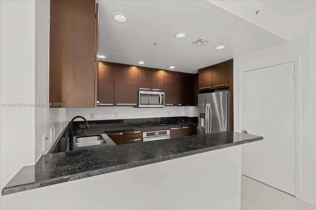 3030 Aventura at 3030 188 St, Aventura, FL 33180 - For Sale photo 7