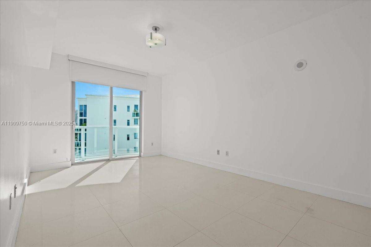 3030 Aventura at 3030 188 St, Aventura, FL 33180 - For Sale photo 8