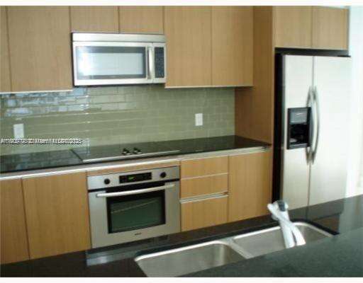 1060 Brickell at 1060 Brickell Ave, Miami, FL 33131 - For Sale photo 15