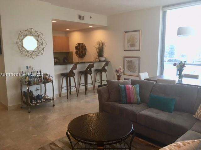 1060 Brickell at 1060 Brickell Ave, Miami, FL 33131 - For Sale photo 16