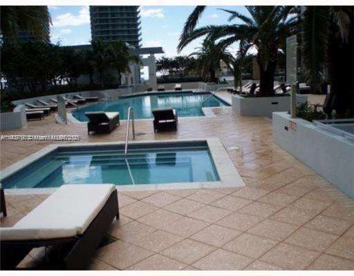1060 Brickell at 1060 Brickell Ave, Miami, FL 33131 - For Sale photo 17